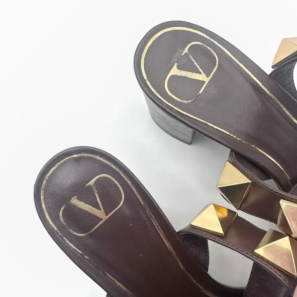 VALENTINO Brown Rockstud Heels Size 37 Sandal Leather Block Heel Ankle Strap